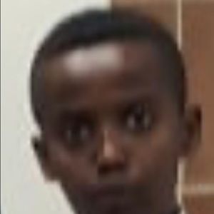 Meet your Posher, Gwapo